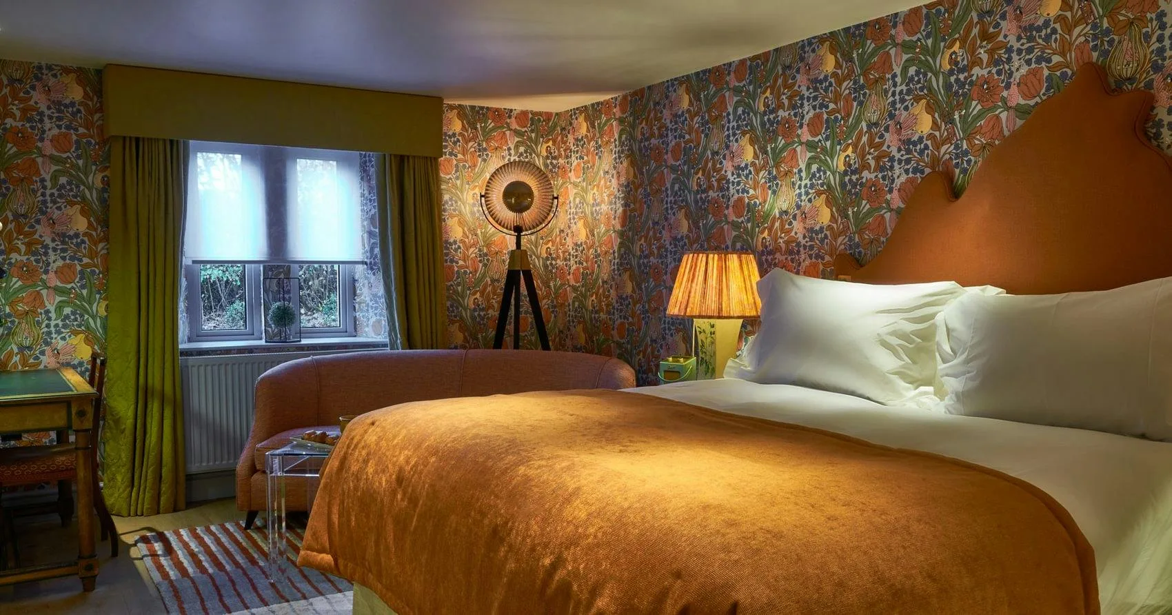 Mews Marvellous Room