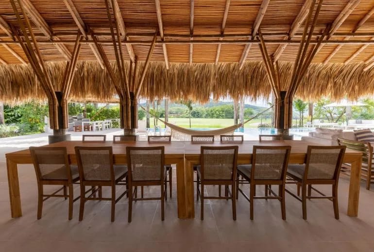 Amazing 4BR Villa w/ Pool at Mesa de Yeguas