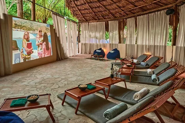 Cine al aire libre