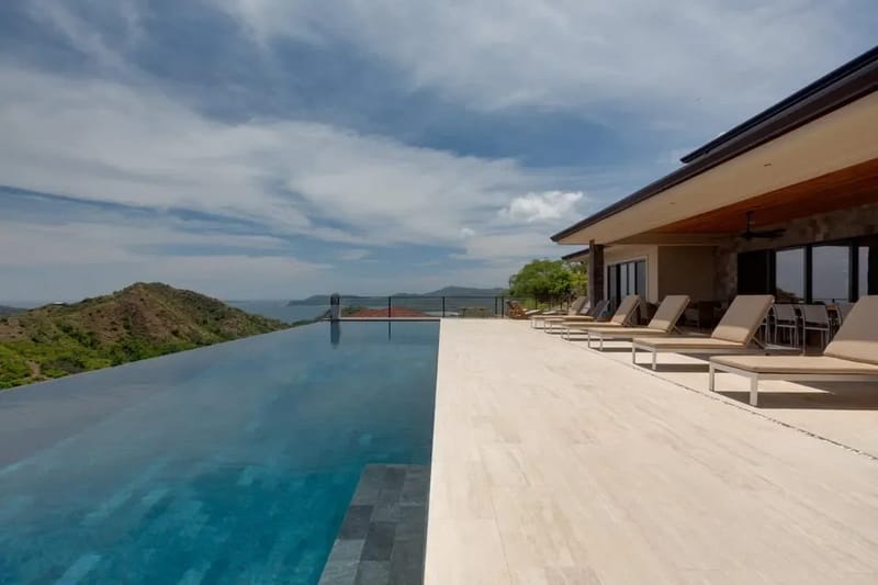 Breathtaking 9BR Villa in Costa Rica