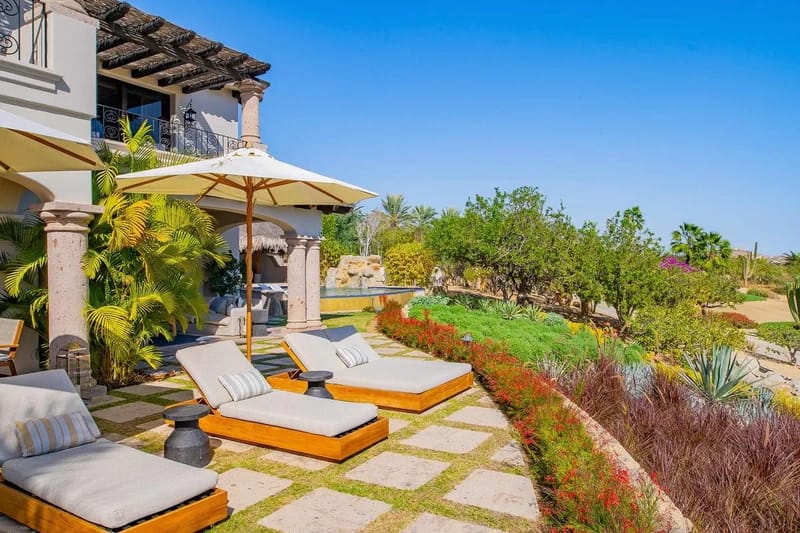 Amazing 4BR Villa w/ Pool & Ocean Views