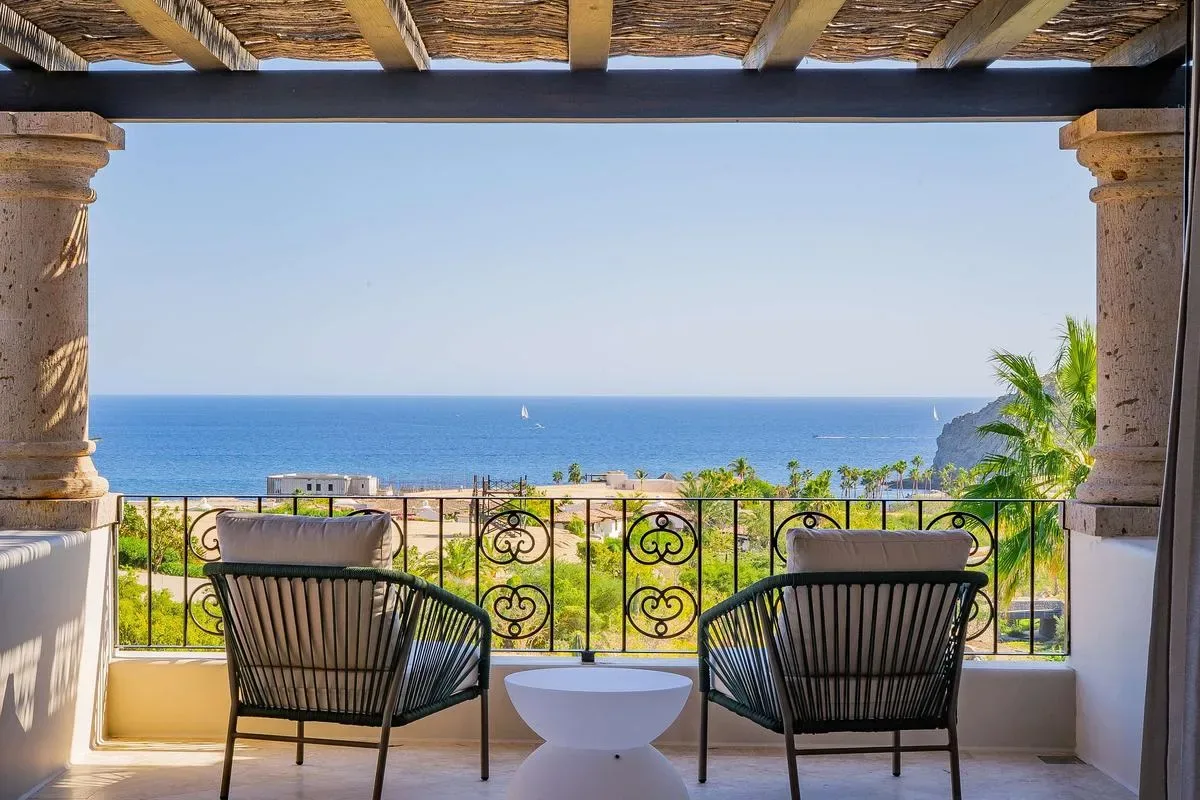 Amazing 4BR Villa w/ Pool & Ocean Views