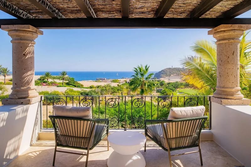Amazing 4BR Villa w/ Pool & Ocean Views