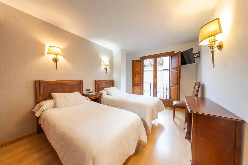 Hostal Puerta de la Villa