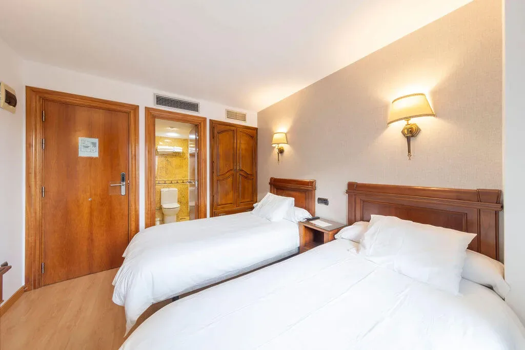 Hostal Puerta de la Villa