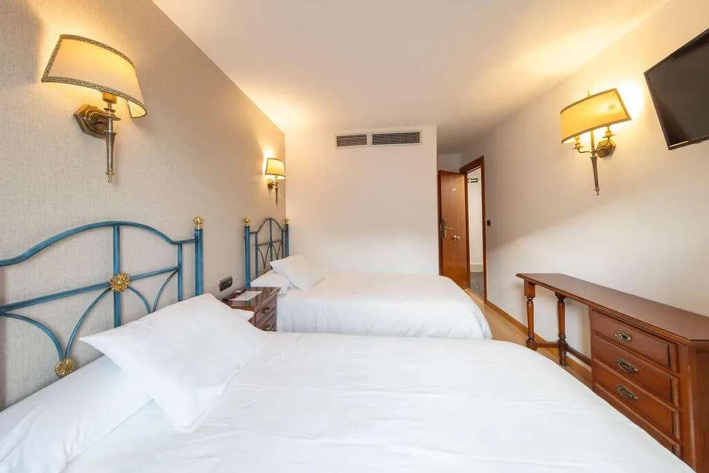 Hostal Puerta de la Villa