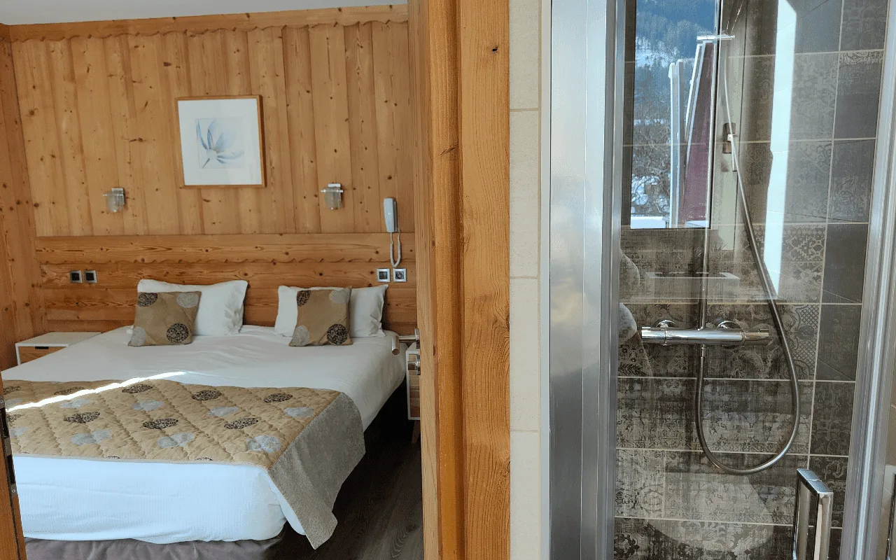 Alpine room
