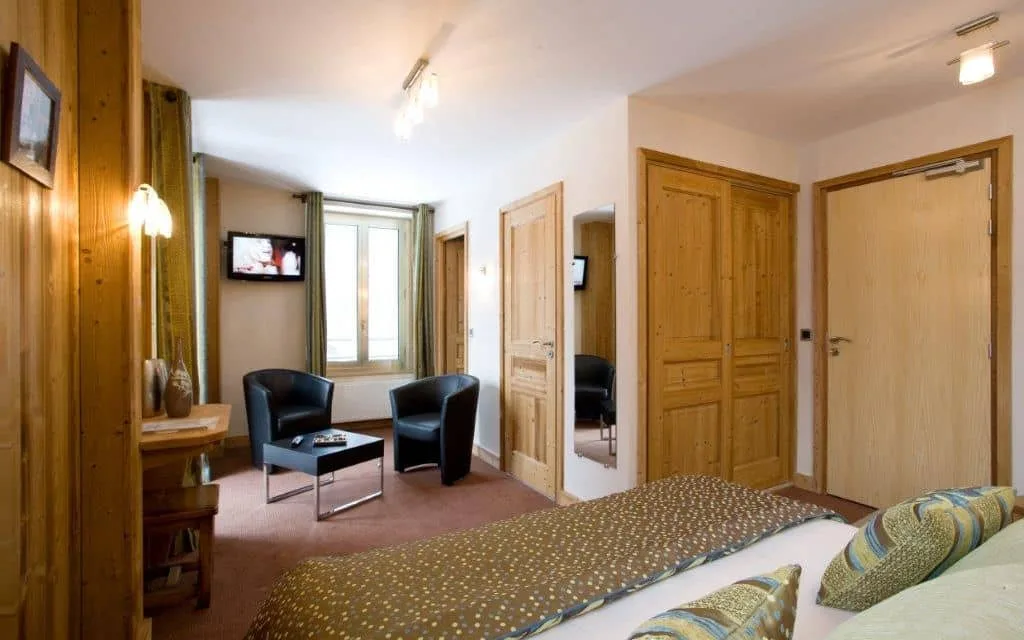 Alpine room