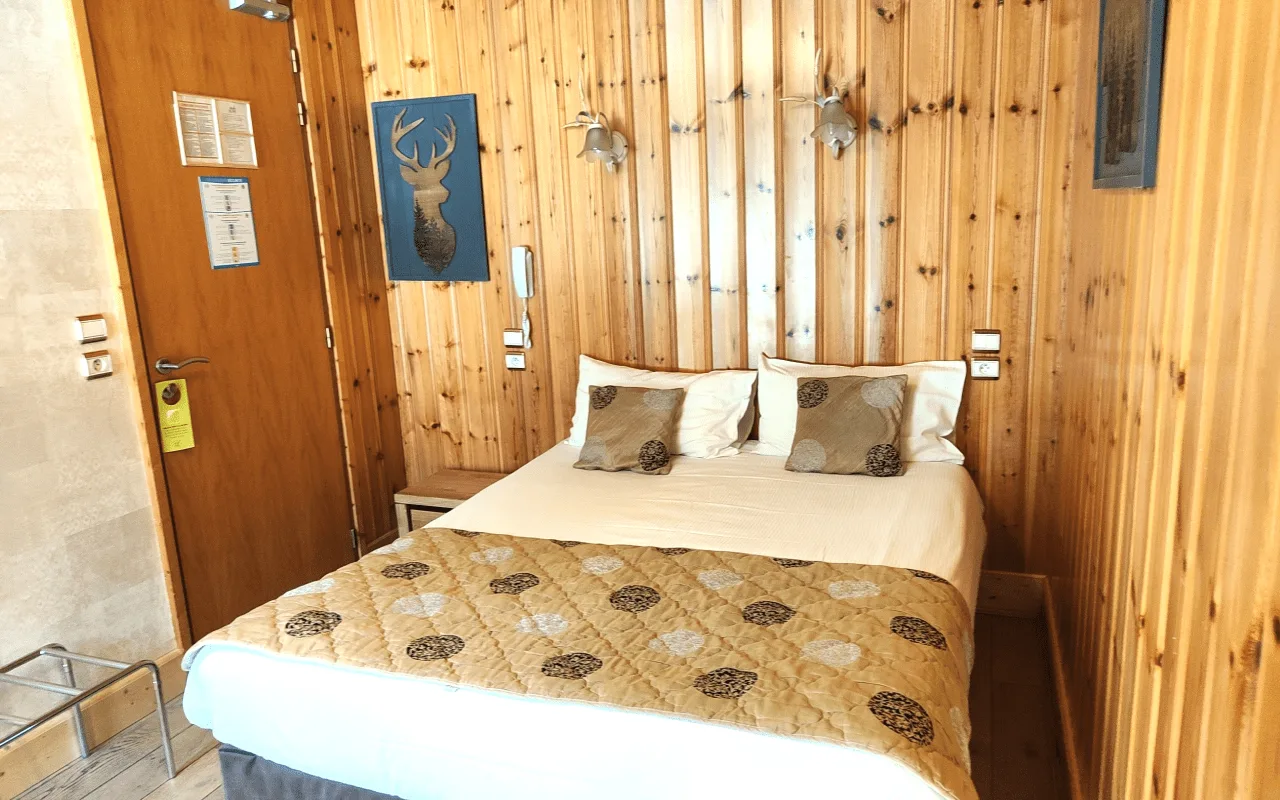 Mountain room