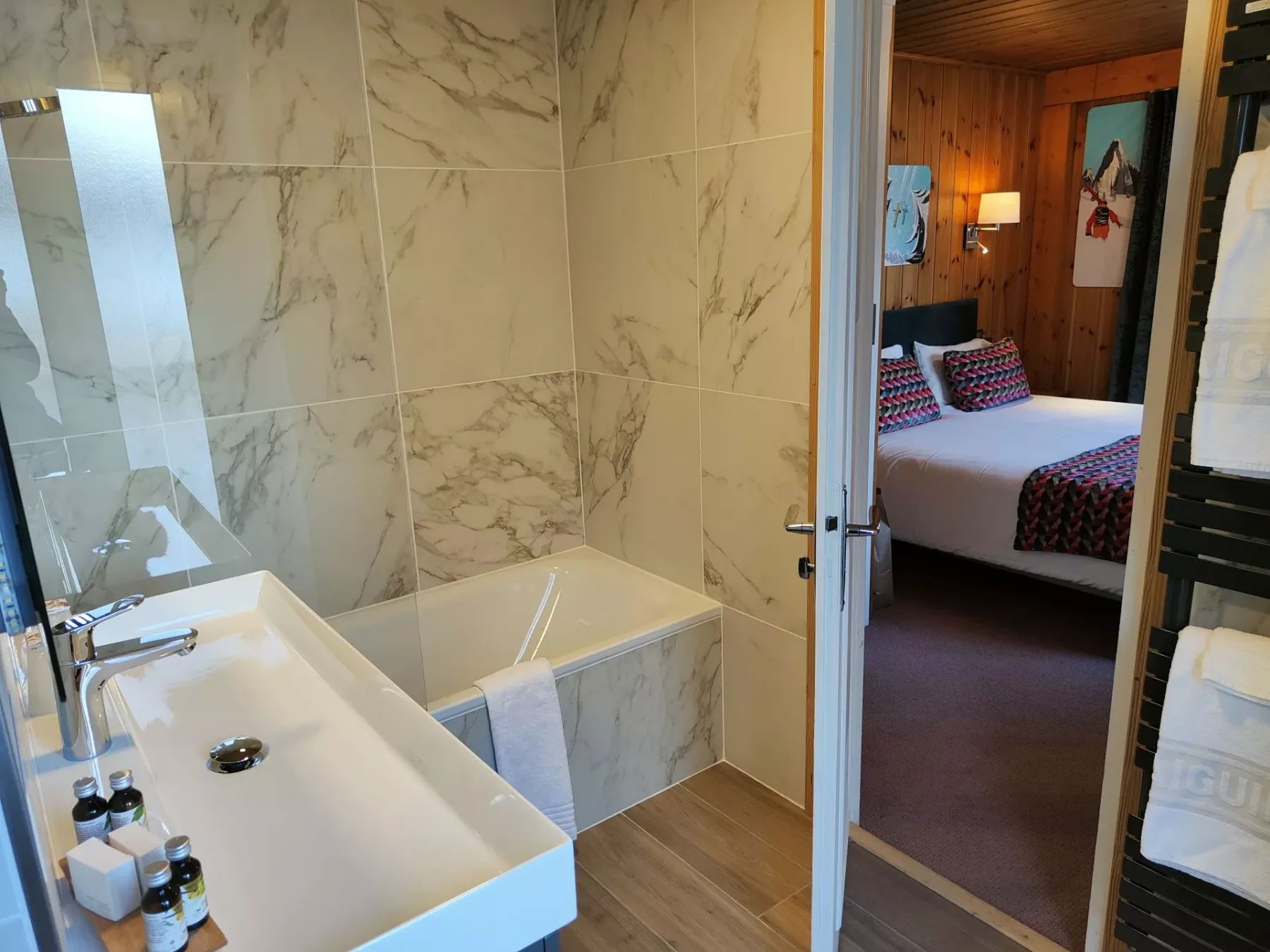 Savoy-style hotel rooms