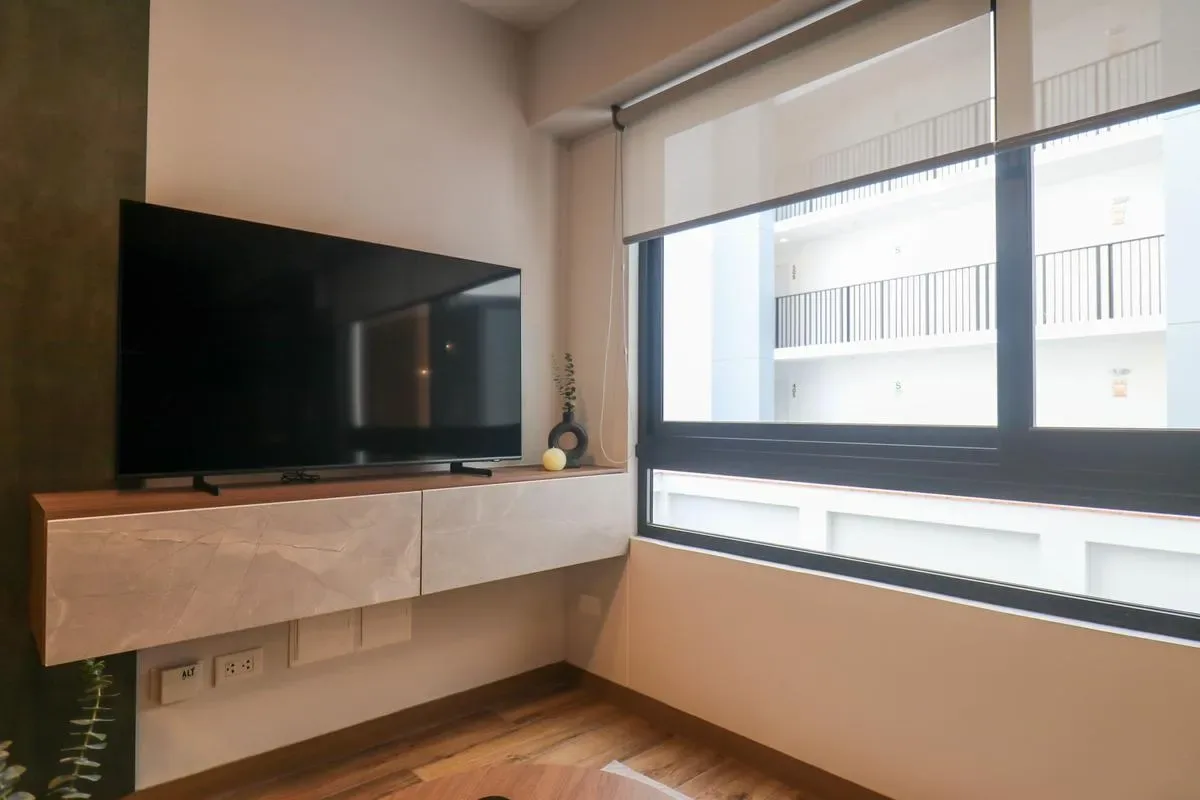 Designer 2BR in Miraflores