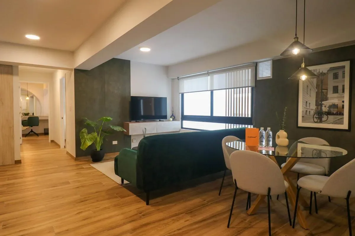 Designer 2BR in Miraflores