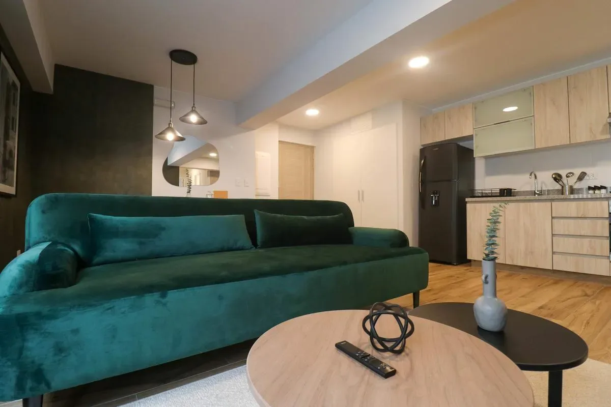 Designer 2BR in Miraflores