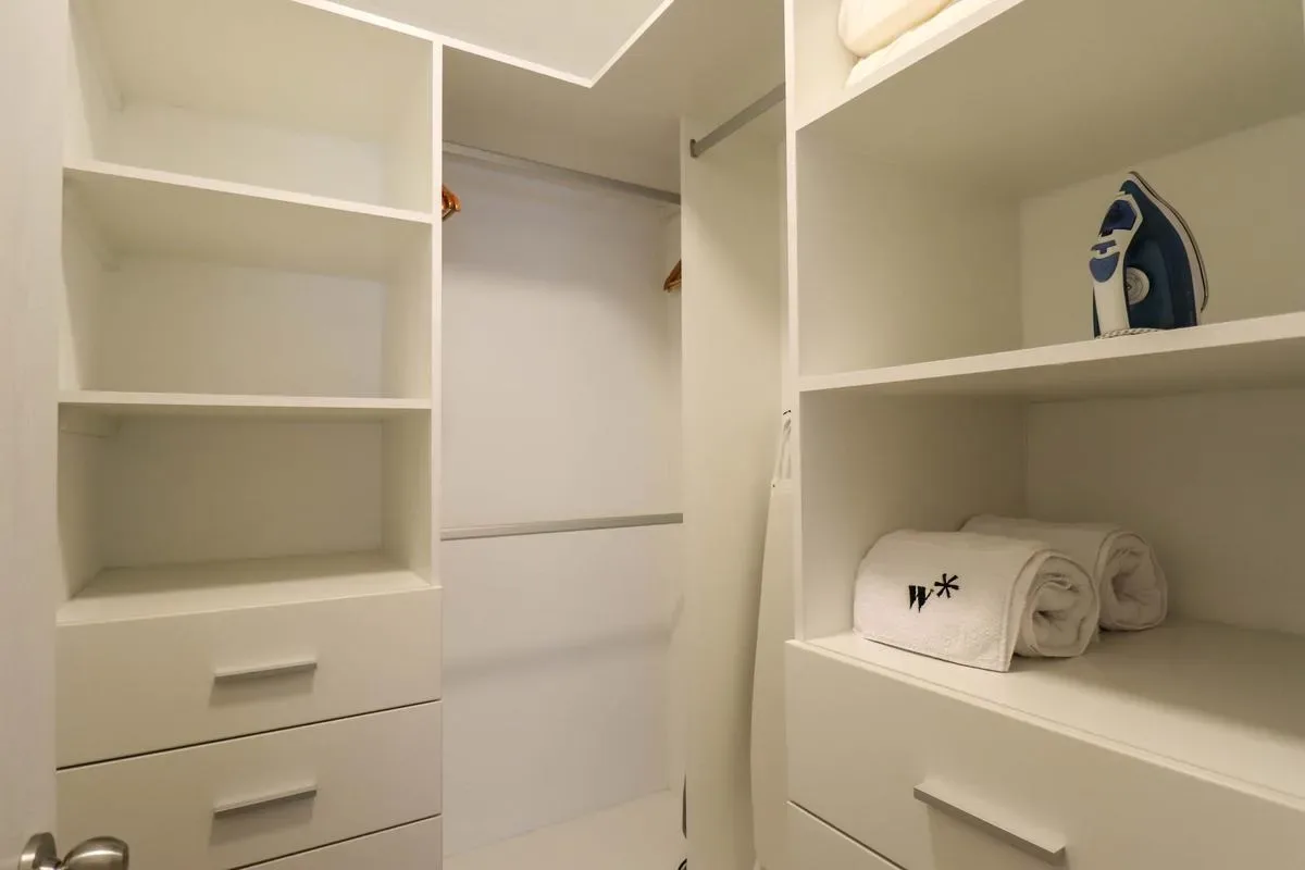 Designer 2BR in Miraflores