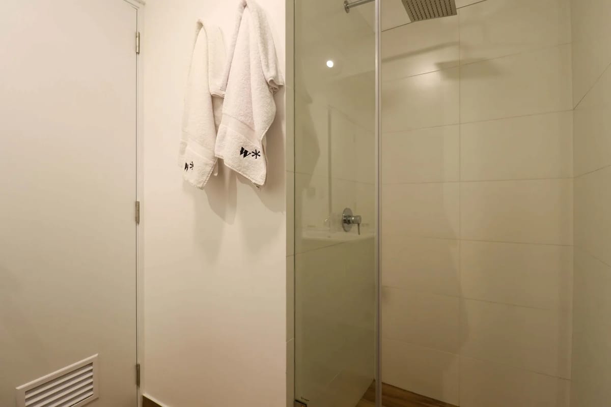 Designer 2BR in Miraflores
