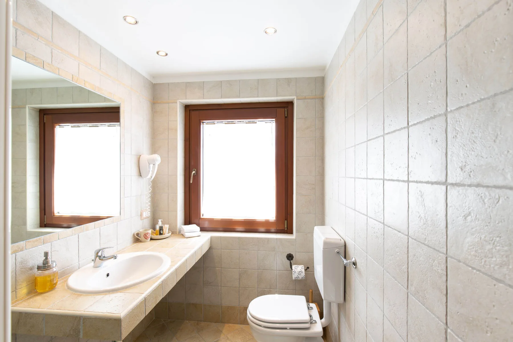 Guest room bathroom