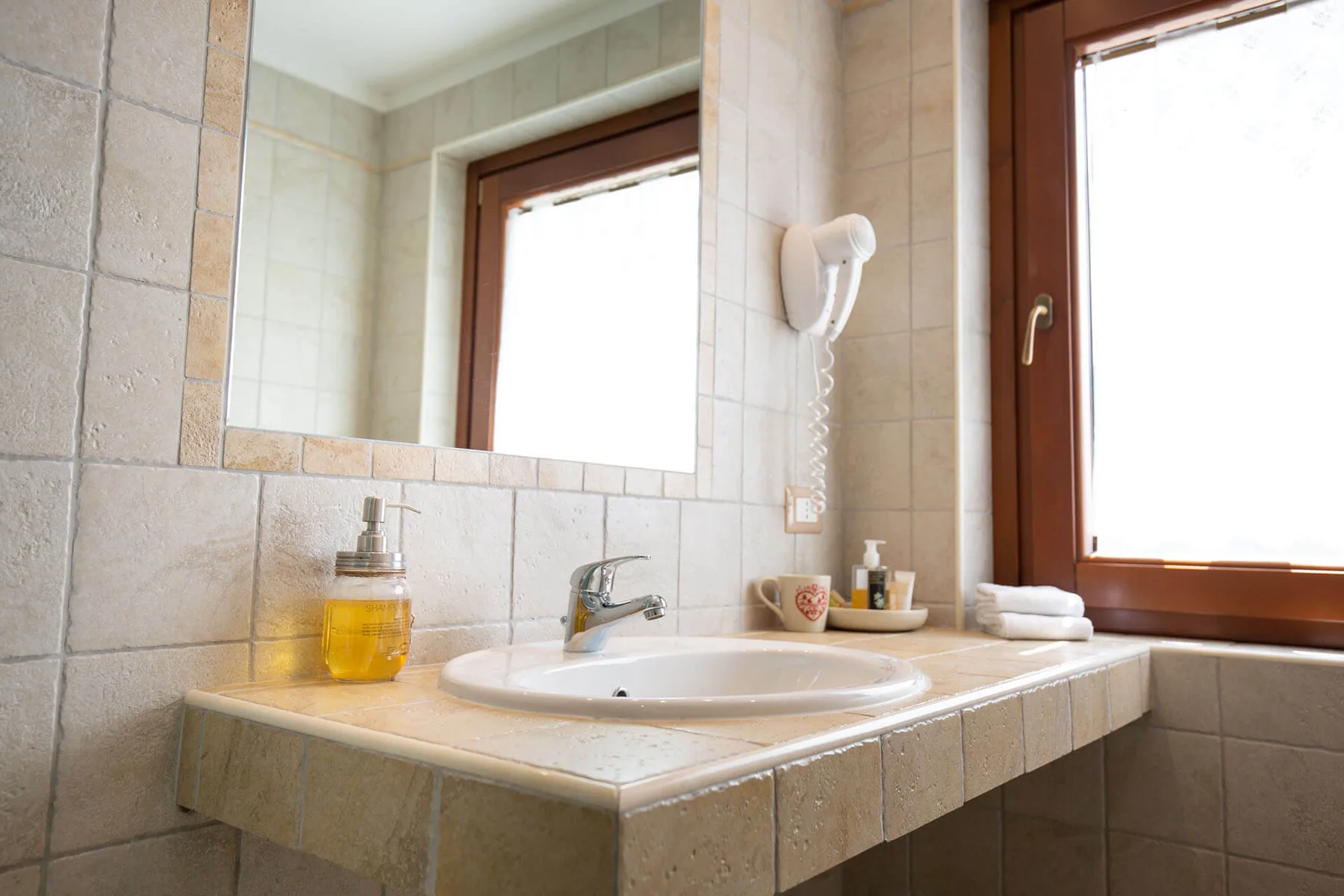Guest room bathroom