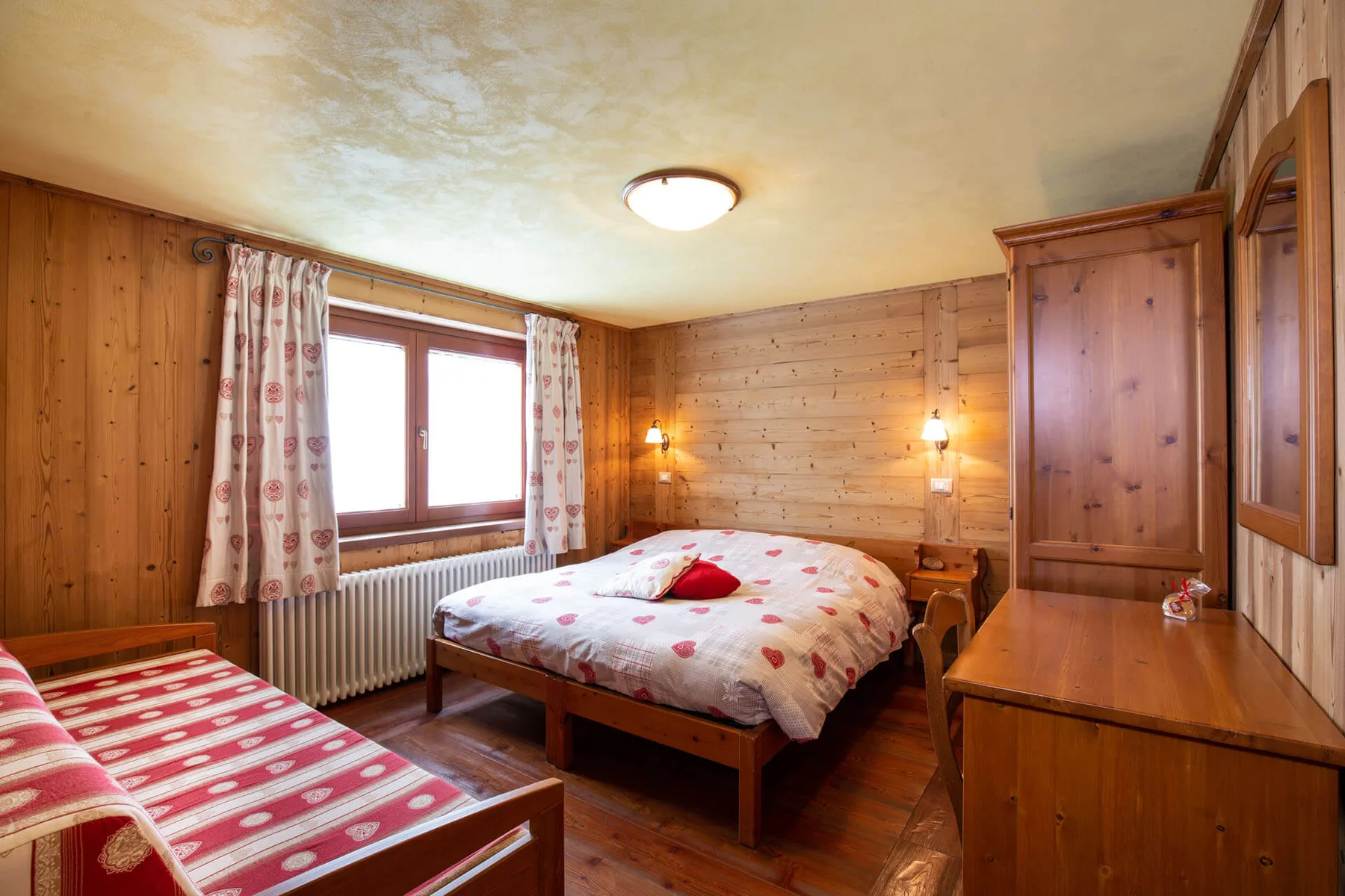 Guest room