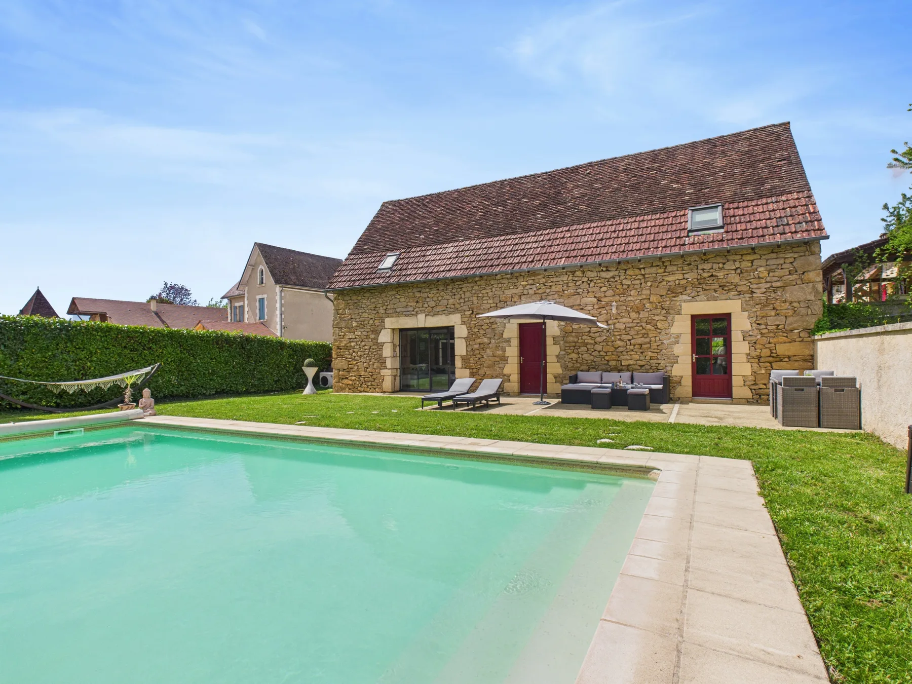 Casa en Saint-Julien-de-Lampon