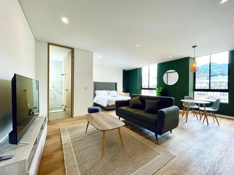 Sunlit Loft in Parque Virrey