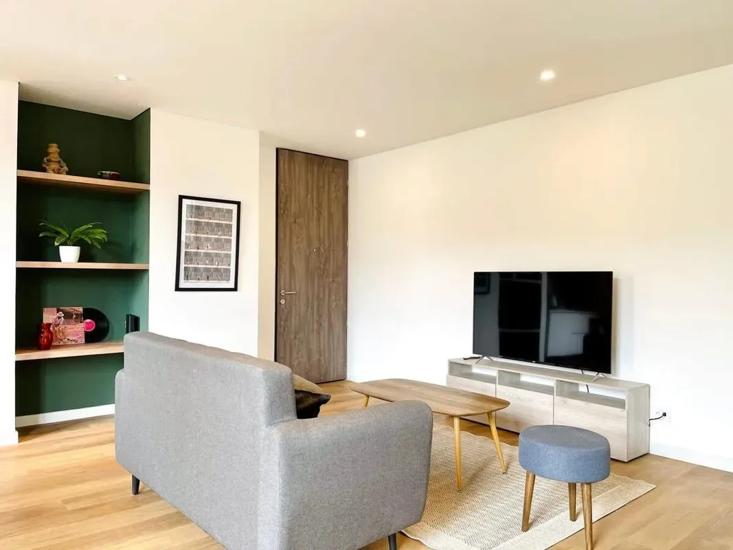 Sunlit Loft in Parque Virrey
