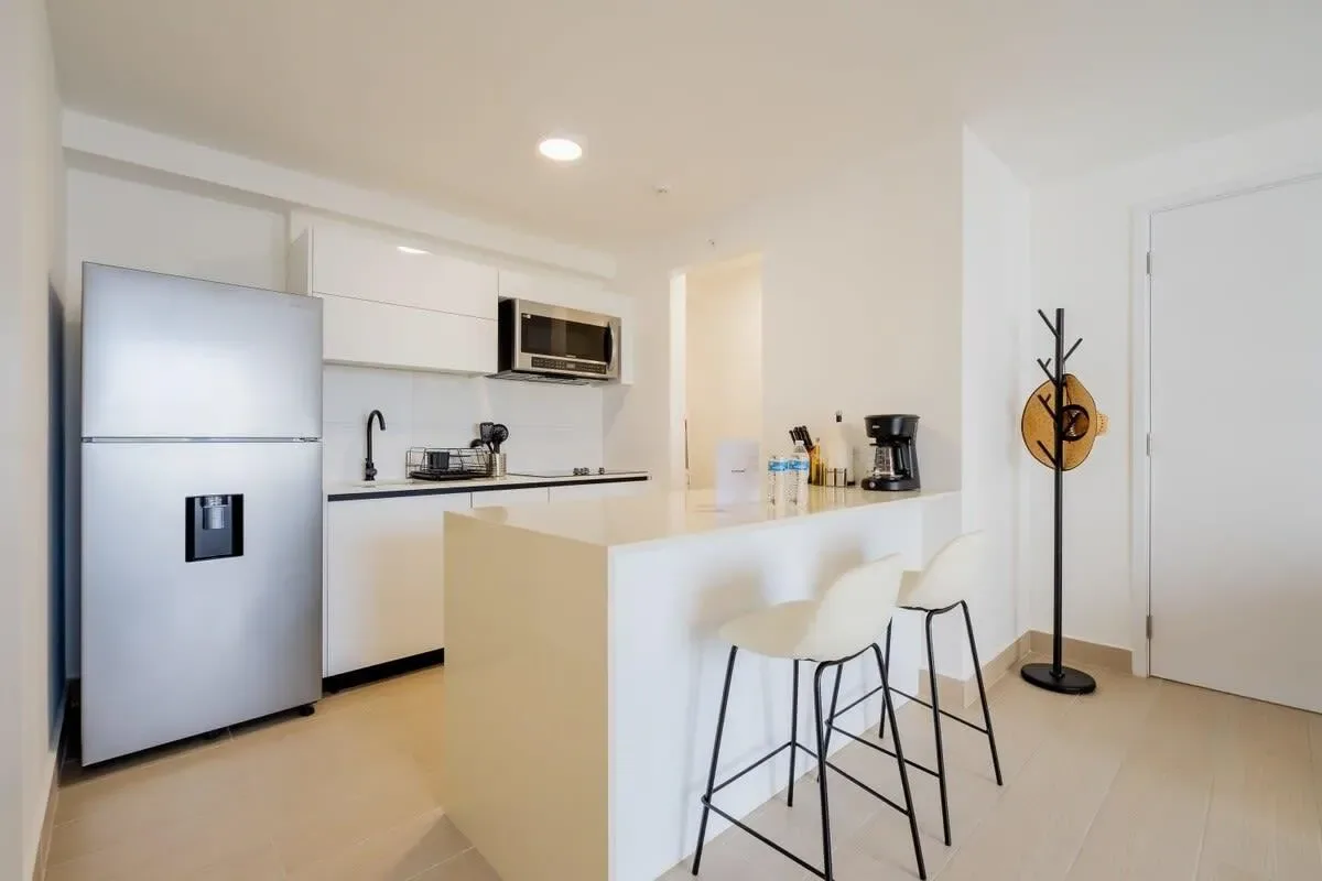 Spacious 1BR in San Francisco w/ Pool