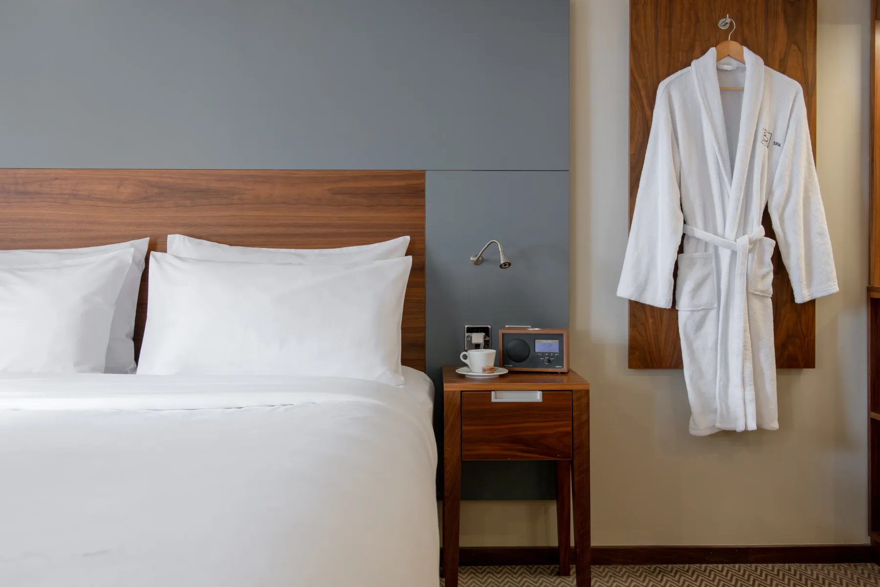 Signature room