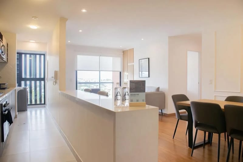 Inviting 2BR w/ Balcony in Miraflores