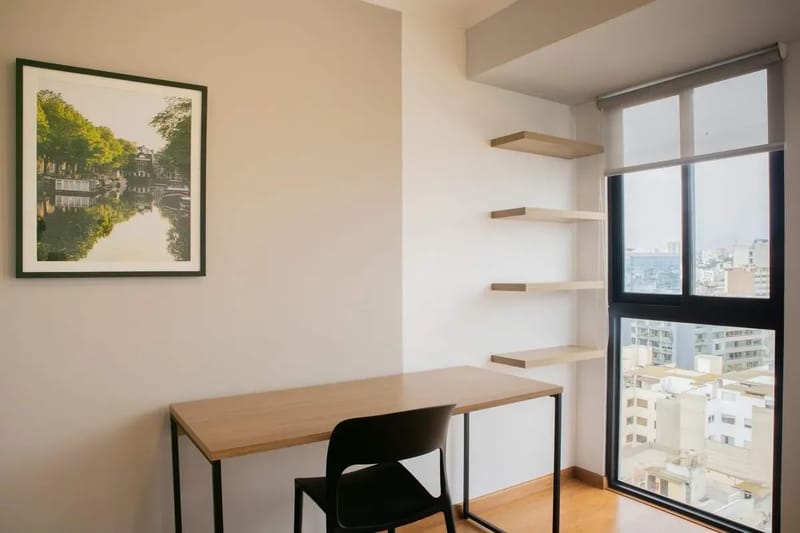 Inviting 2BR w/ Balcony in Miraflores