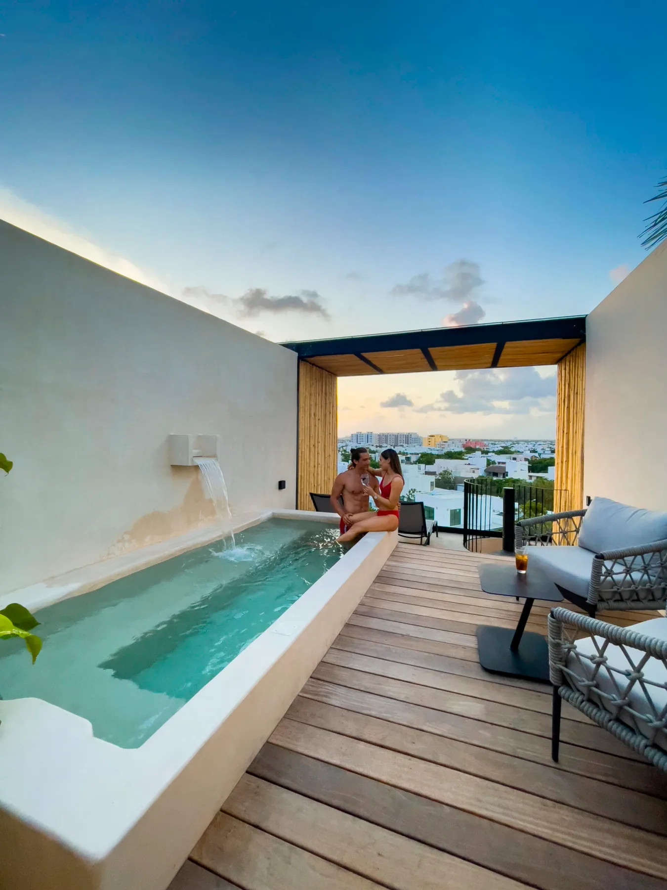 Private minipool on the Master Suite King terrace