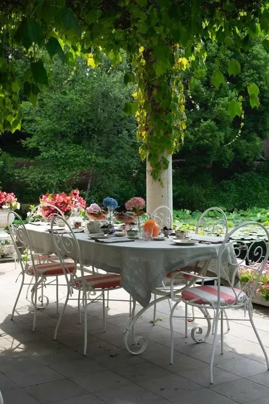 Charming 1BR Suite in Revislate