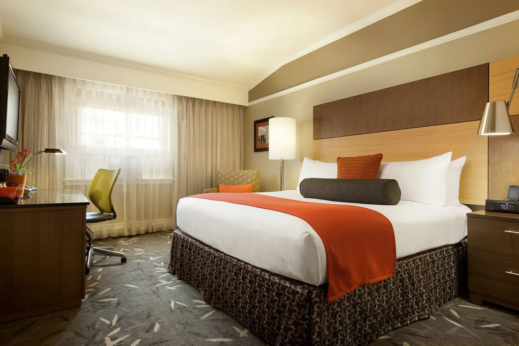Deluxe King ADA room