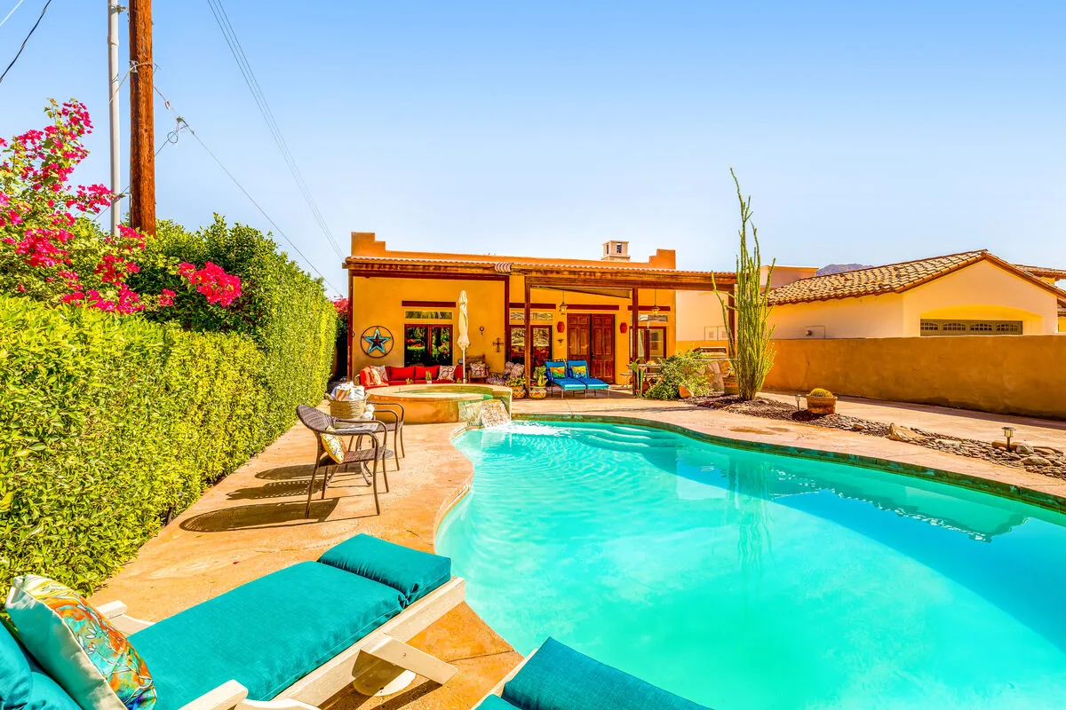 Hacienda Montezuma - 220080