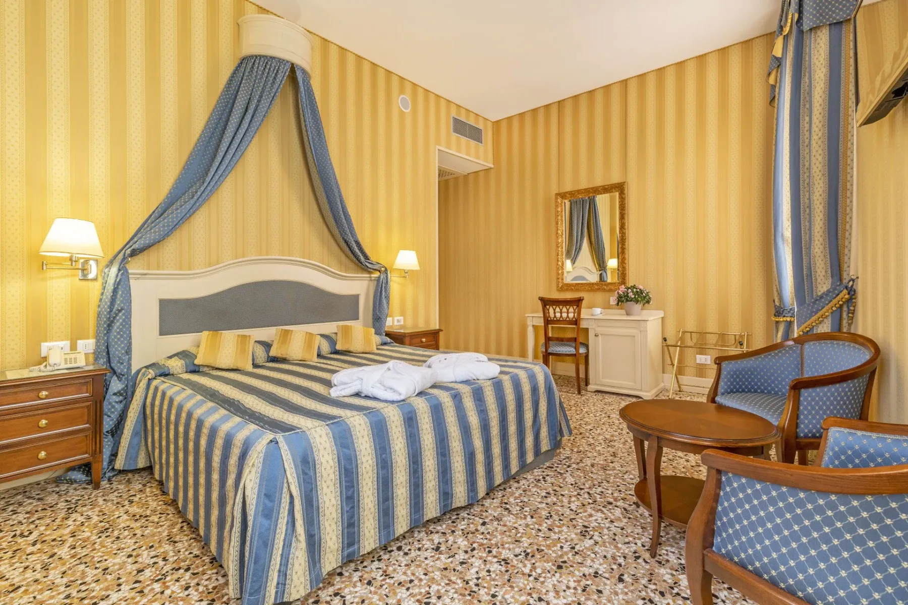 Canal-view suite