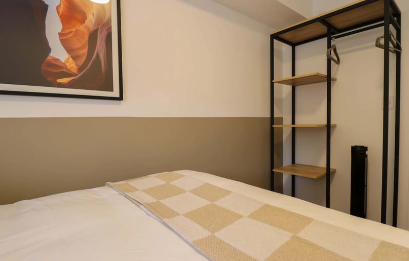 Light-Filled 2BR w/ Balcony in Miraflores