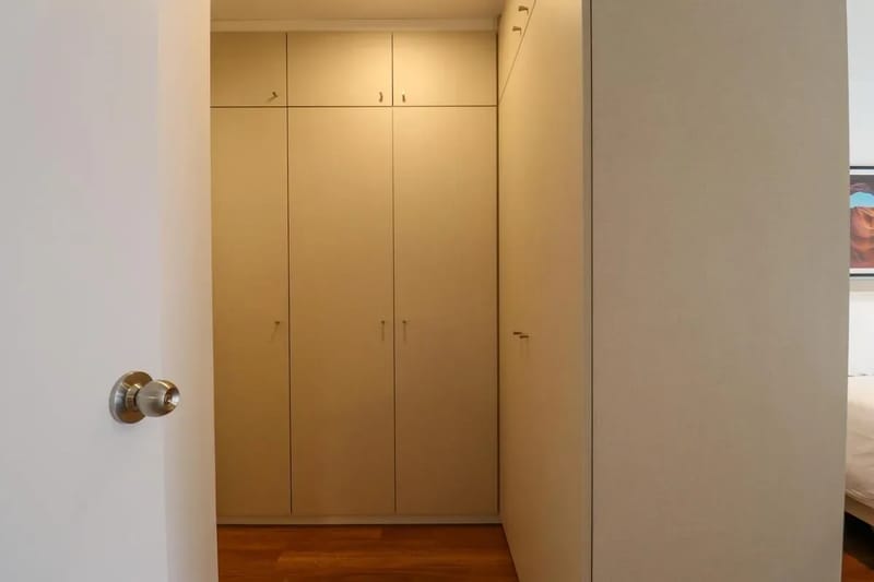 Light-Filled 2BR w/ Balcony in Miraflores