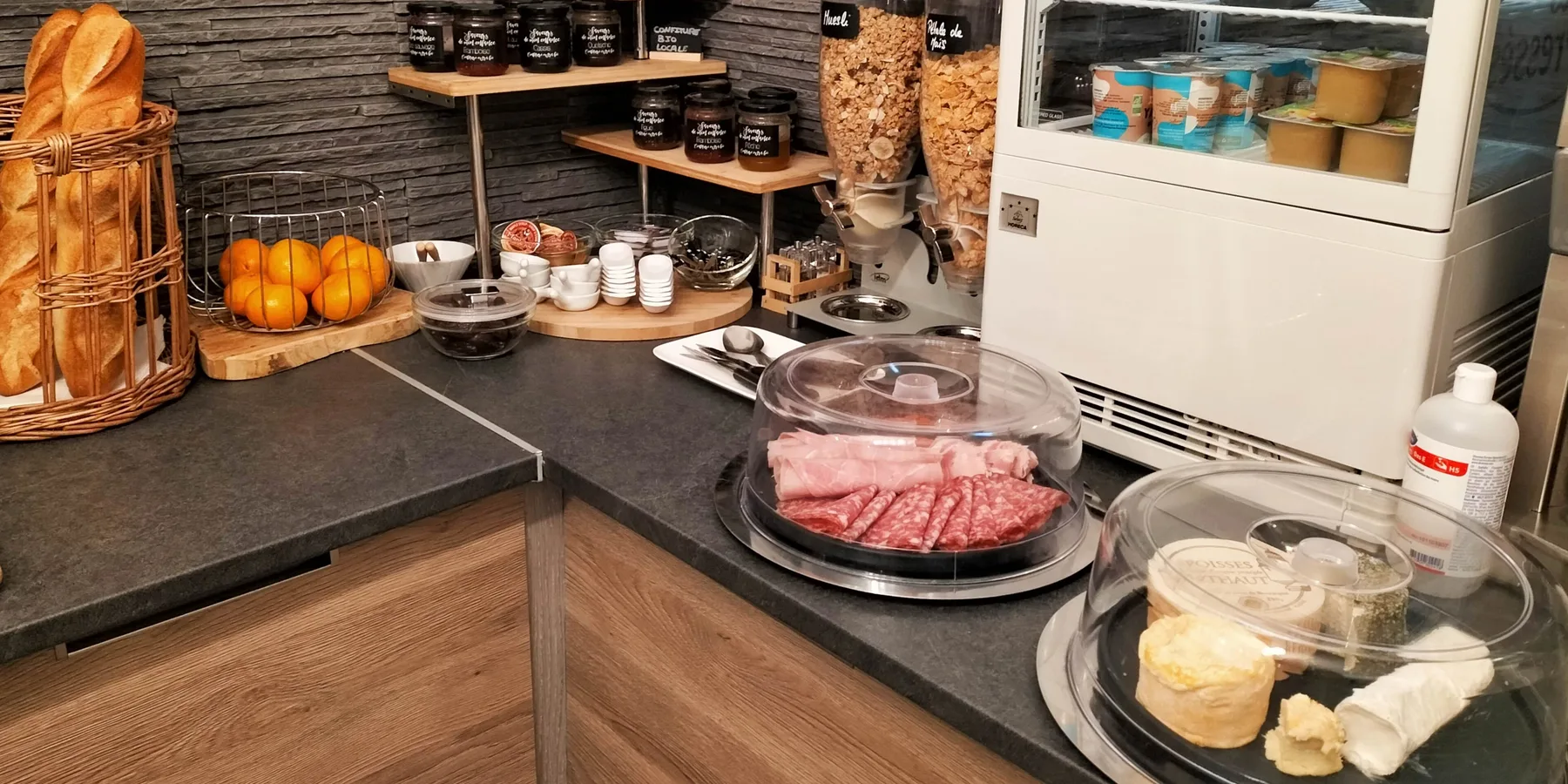Desayuno bufé