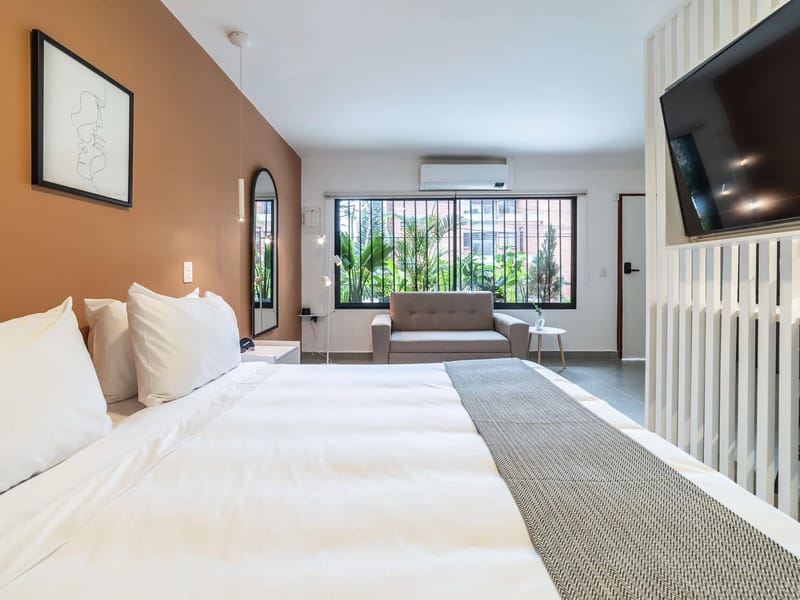 Modern Loft in El Poblado w/ Jacuzzi