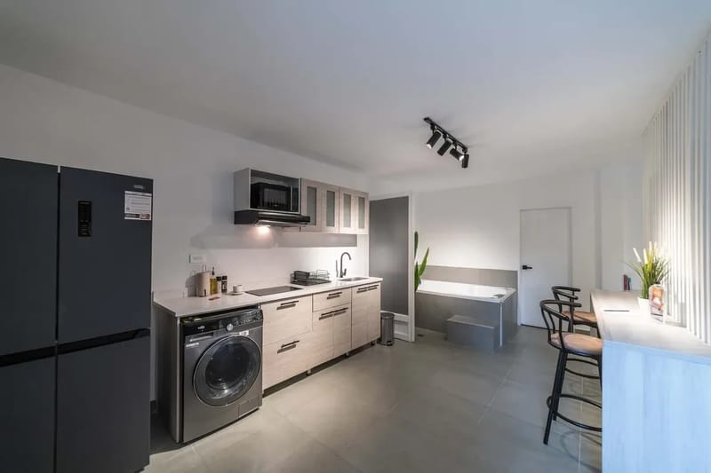 Modern Loft in El Poblado w/ Jacuzzi