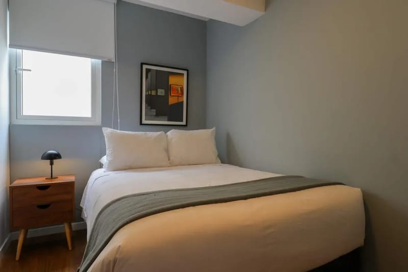 Central 2BR w/ Balcony in Miraflores