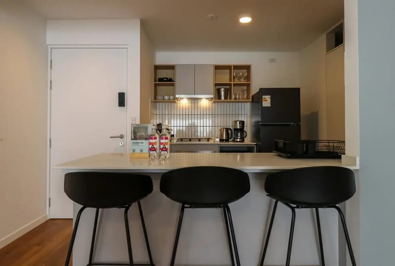 Central 2BR w/ Balcony in Miraflores