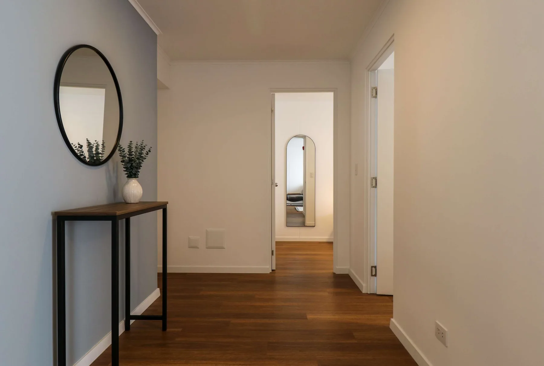 Central 2BR w/ Balcony in Miraflores