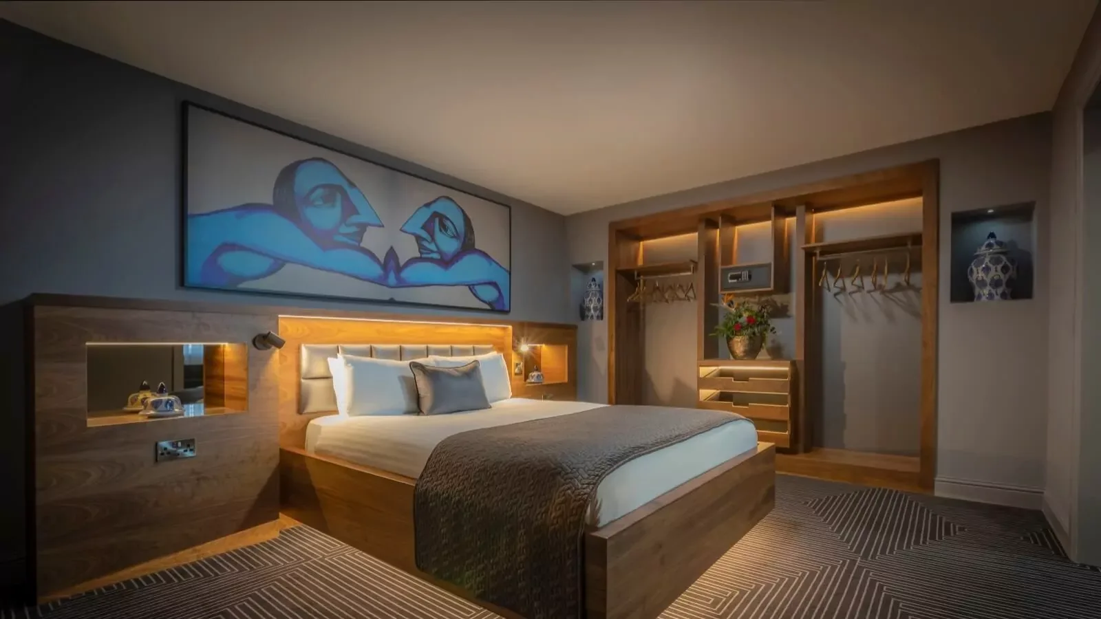Hotel bedroom