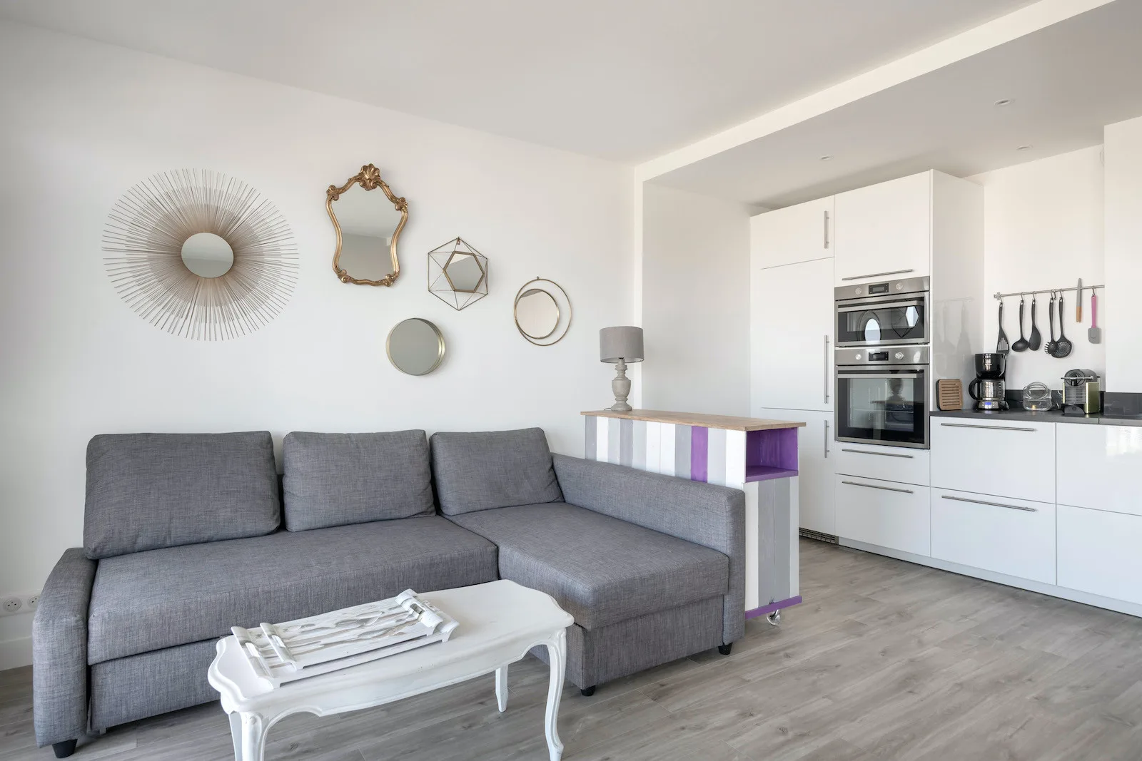 Apartment for four with marina view