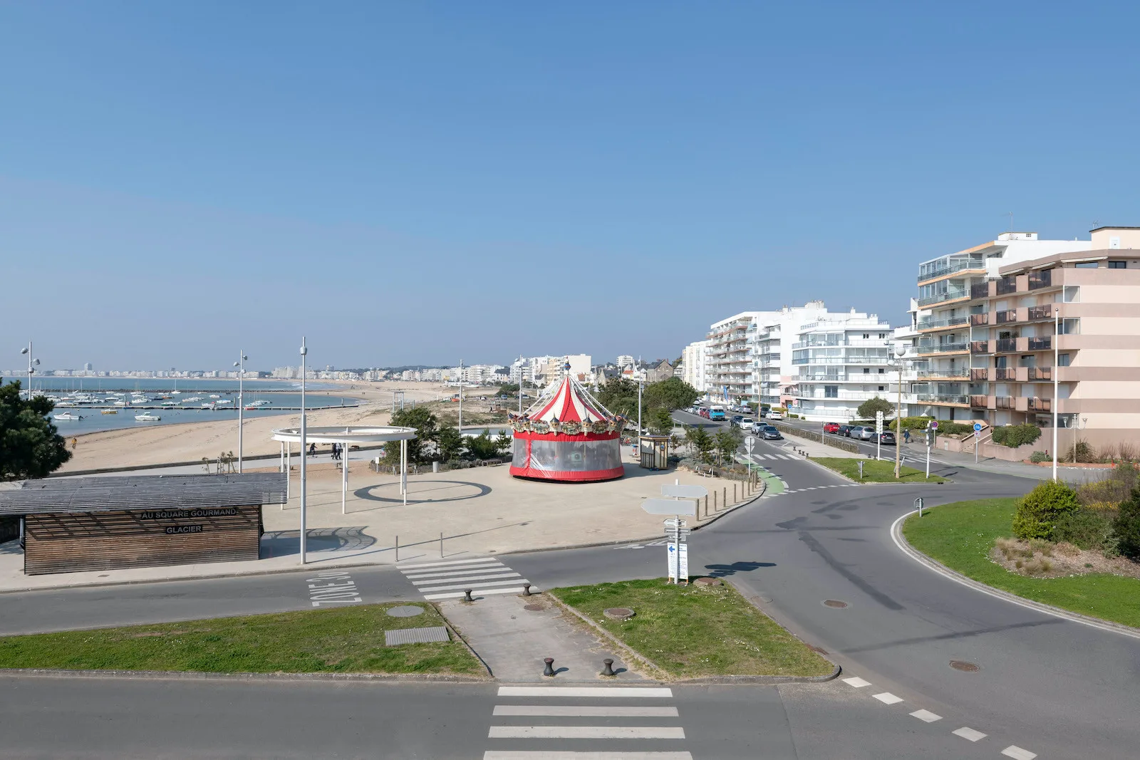 Apartment for four with marina view