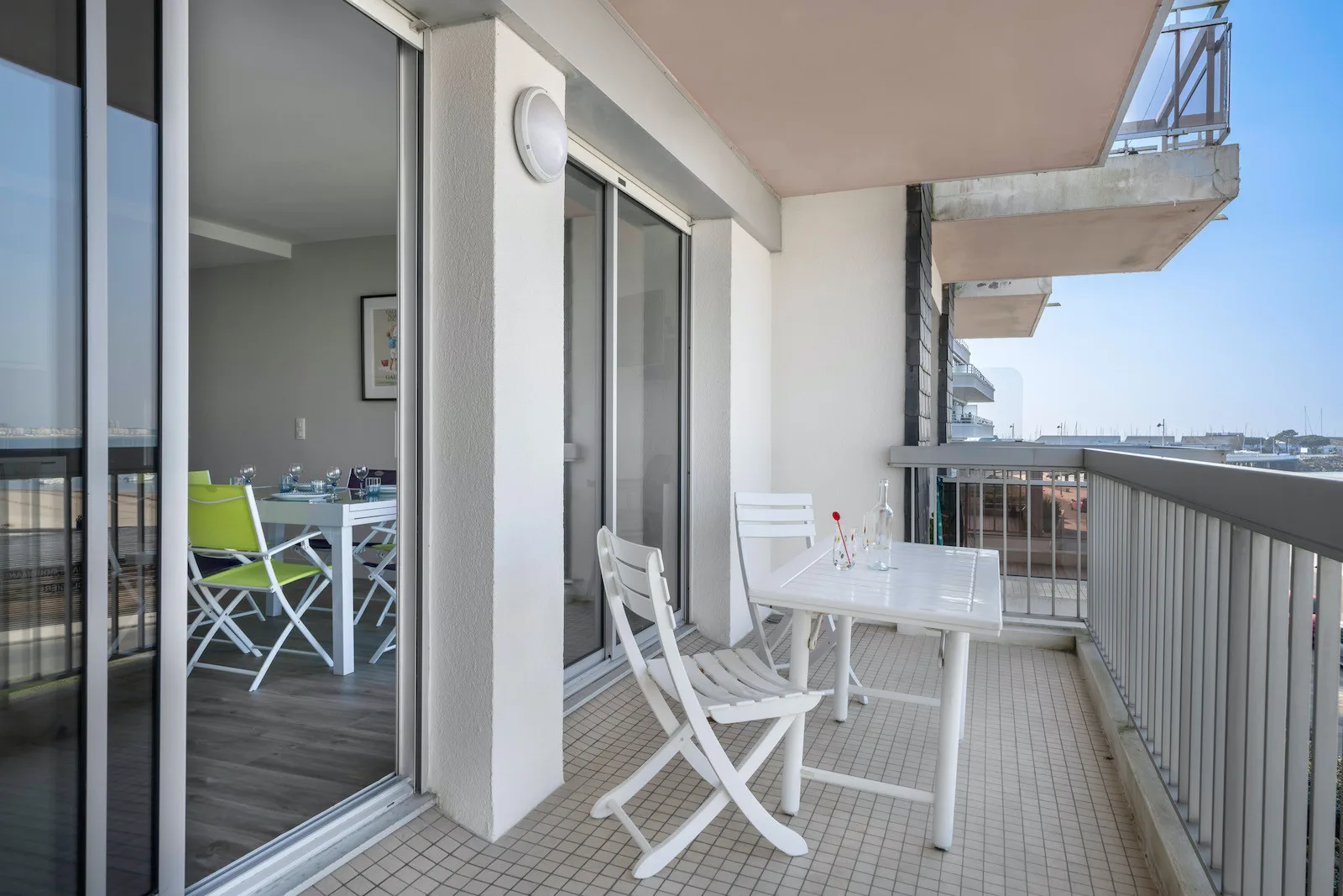 Apartment for four with marina view