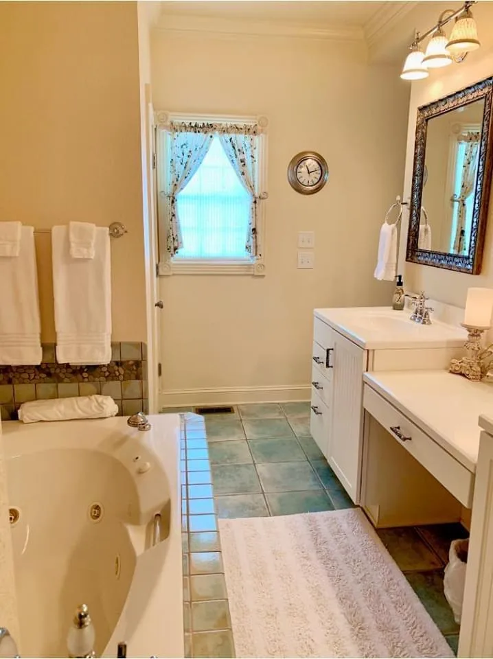 Colington Creek Inn property photo