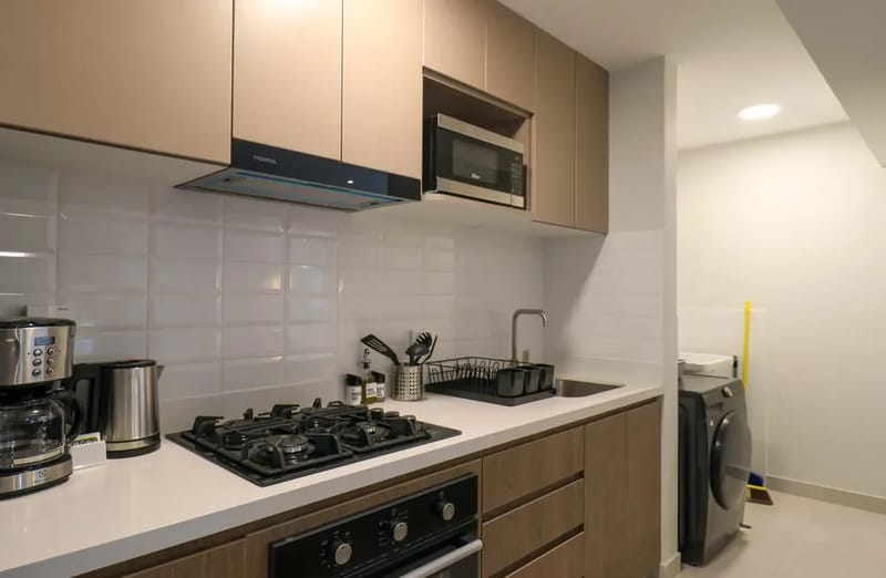 Deluxe 3BR w/ Balcony in Prime Miraflores