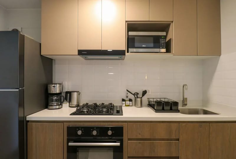 Deluxe 3BR w/ Balcony in Prime Miraflores
