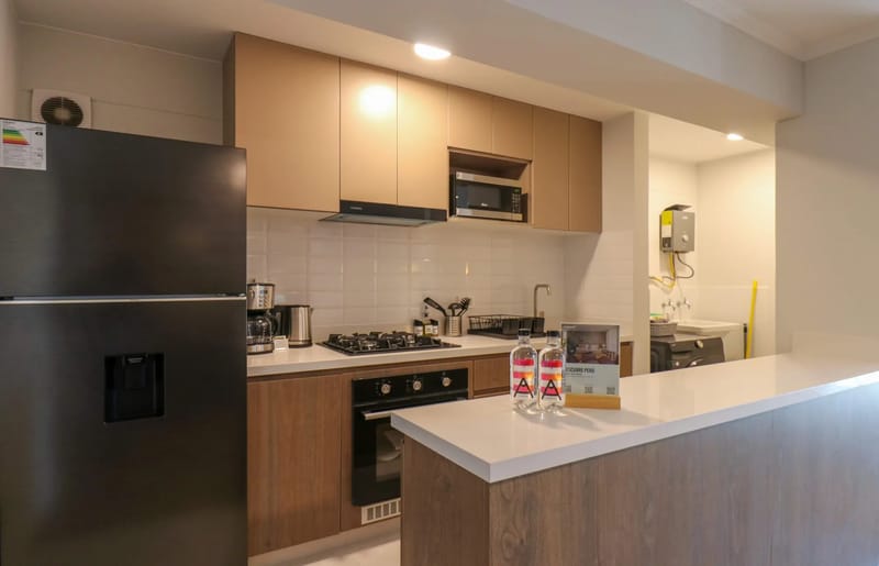Deluxe 3BR w/ Balcony in Prime Miraflores